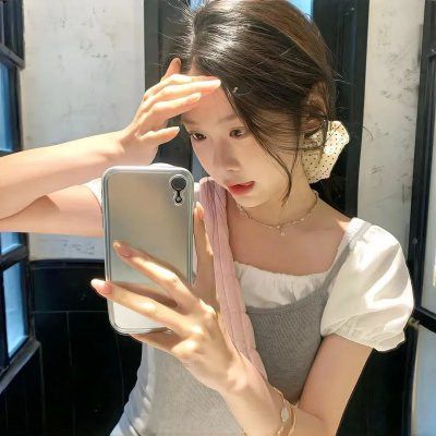百劫红颜不了情